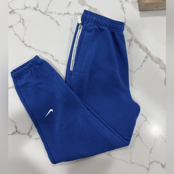 Nike youth L Blue Sweatpants - Picture 1 of 3